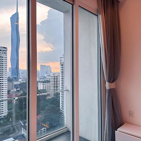 קואלה לומפור Lux Suites Kl City Pavilion Bukit Bintang With Infinity Pool מראה חיצוני תמונה
